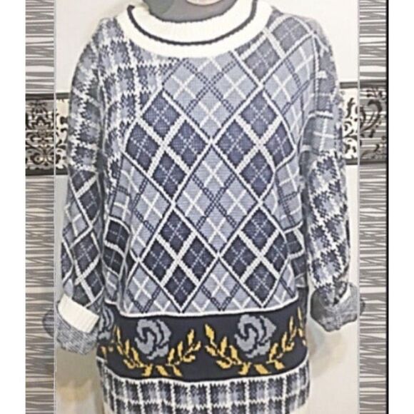 80’S Sweater - Picture 2 of 6